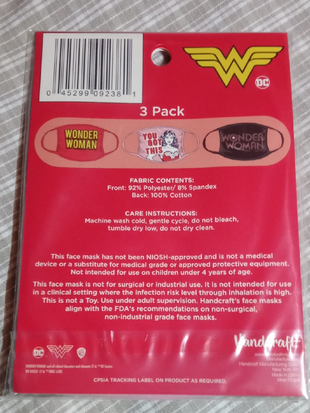 DC Wonder Woman Red Face Masks with Yellow Logo and Blue Accents - Picture 2 of 2